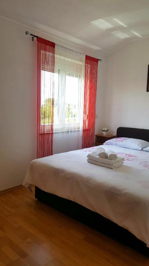 Apartmán The Orange One Novigrad Istria Exteriér fotografie